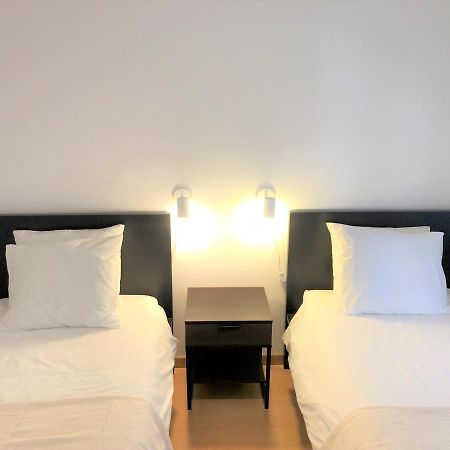 Apartamento Sea Avenue House - Center Baleal - Surfboard Included Ferrel  Exterior foto